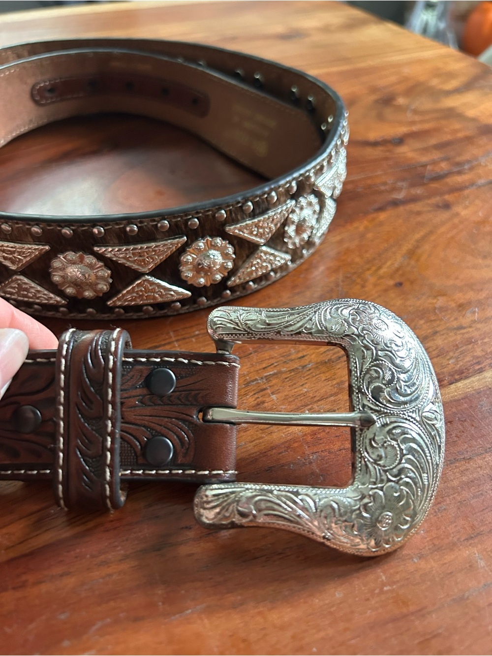 ARIAT MEN'S BELT WITH CONCHOS AND CALF HAIR - TAN western cowboy